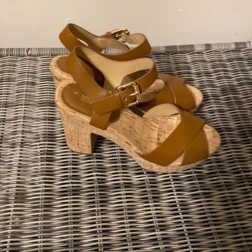 Michael kors  Womens luggage leather cork sandals new never worn
